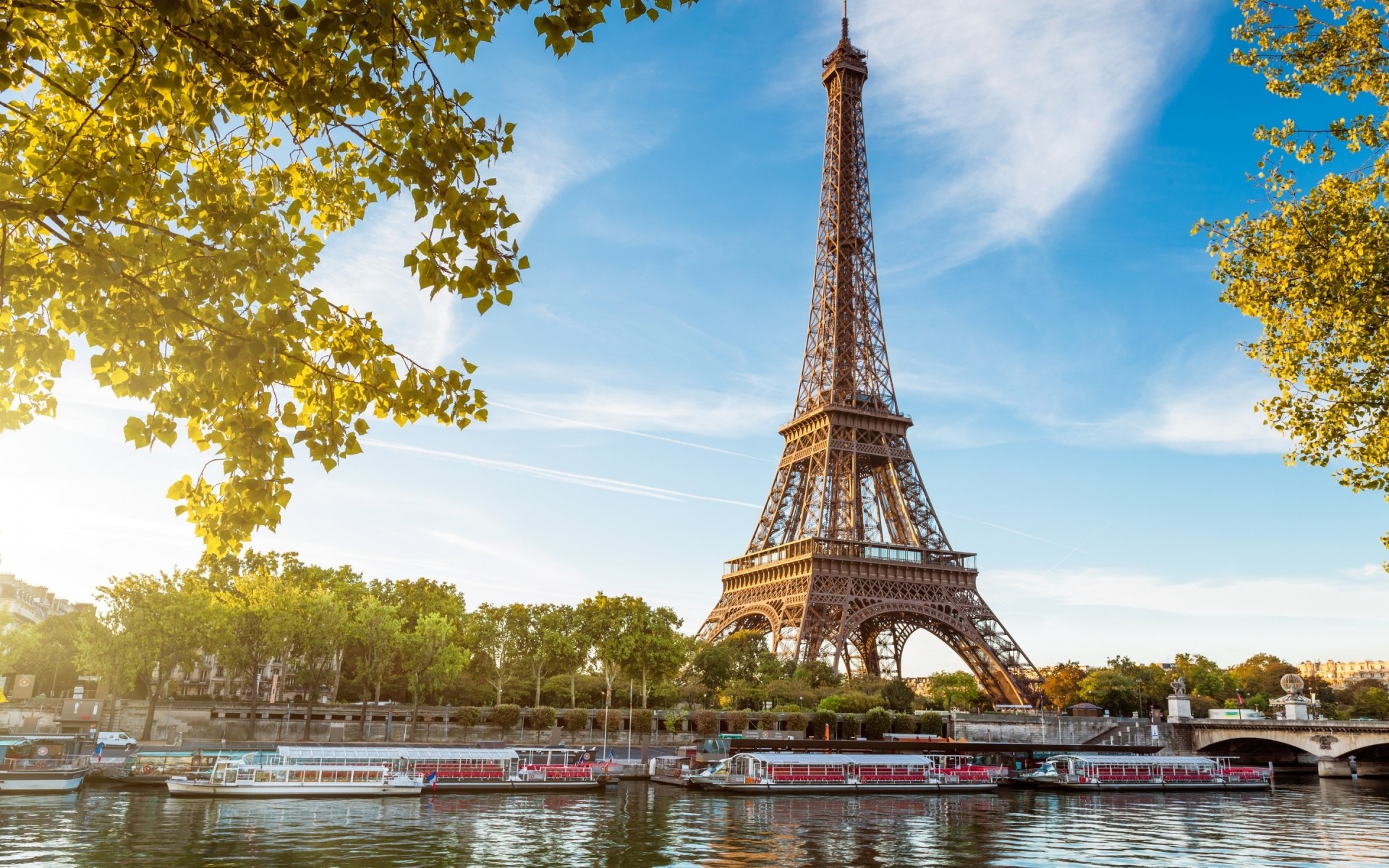 франция архитектура путешествия небо река воды на открытом воздухе дом парк отражение туризм зрелище город эйфелева башня париж