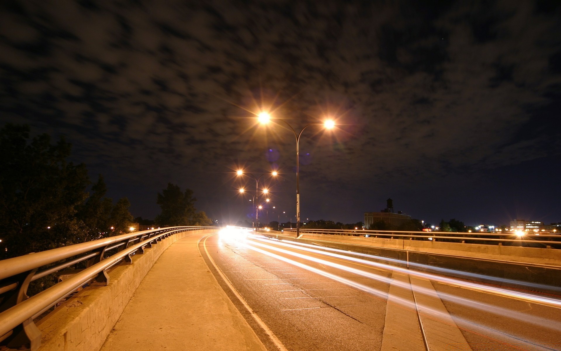 другие города дорога улица шоссе транспортная система вечером сумрак размытость закат свет путешествия трафик асфальт автомобиль руководство небо