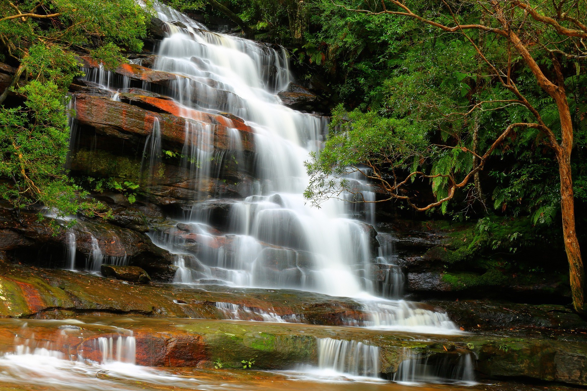 водопады водопад воды река осень поток природа древесины каскад рок лист на открытом воздухе путешествия крик пейзаж горы мох поток мокрый движения