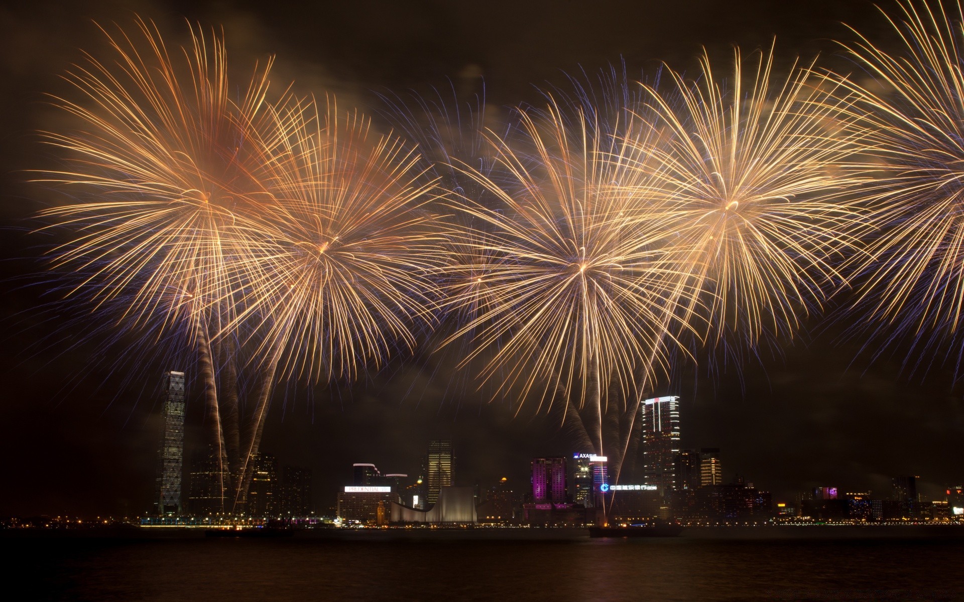 азия фейерверк фестиваль пламя свет город взрыв вечером
