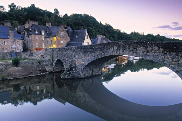 La arquitectura de Francia es ciudades y castillos