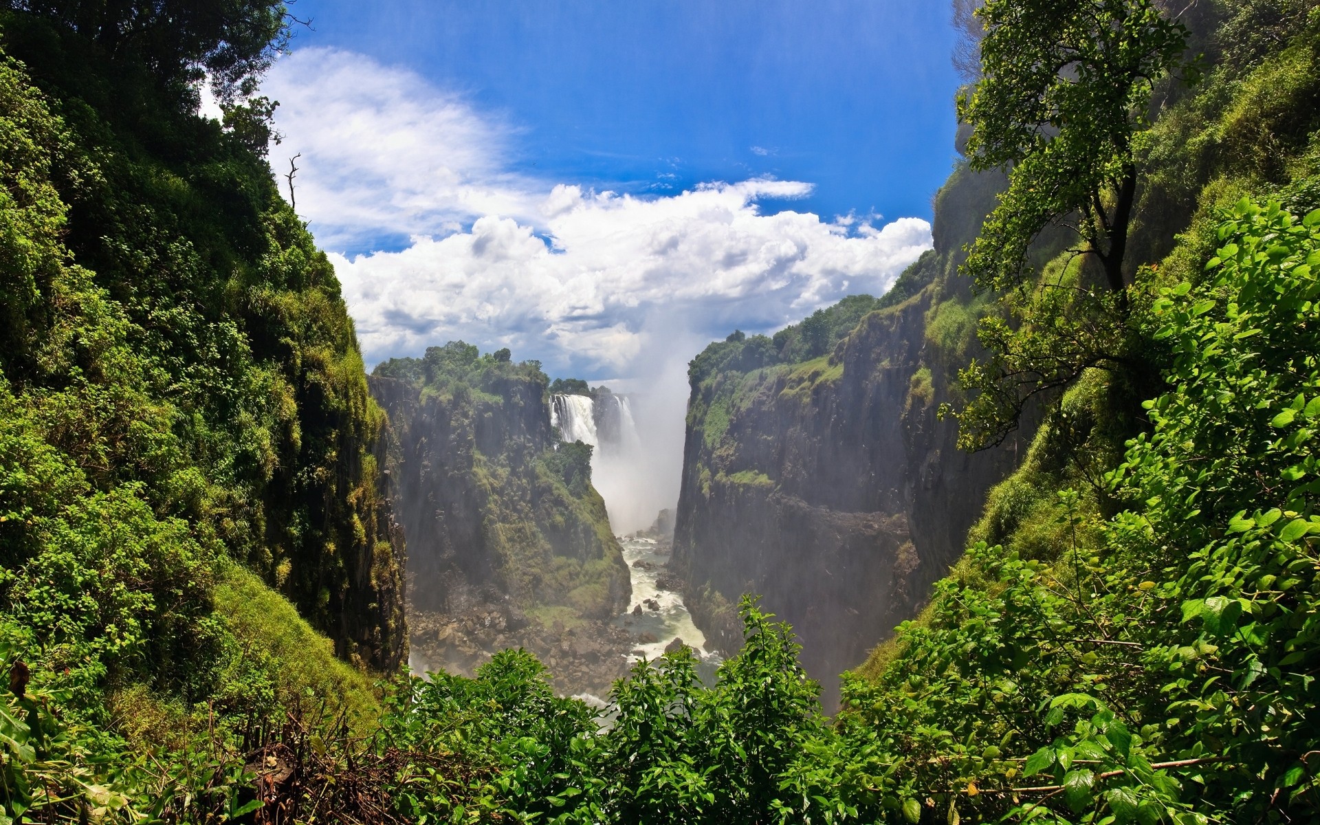 landschaft natur holz reisen landschaft berge wasserfall wasser rock im freien baum fluss regenwald tal landschaftlich himmel tropisch dschungel sommer