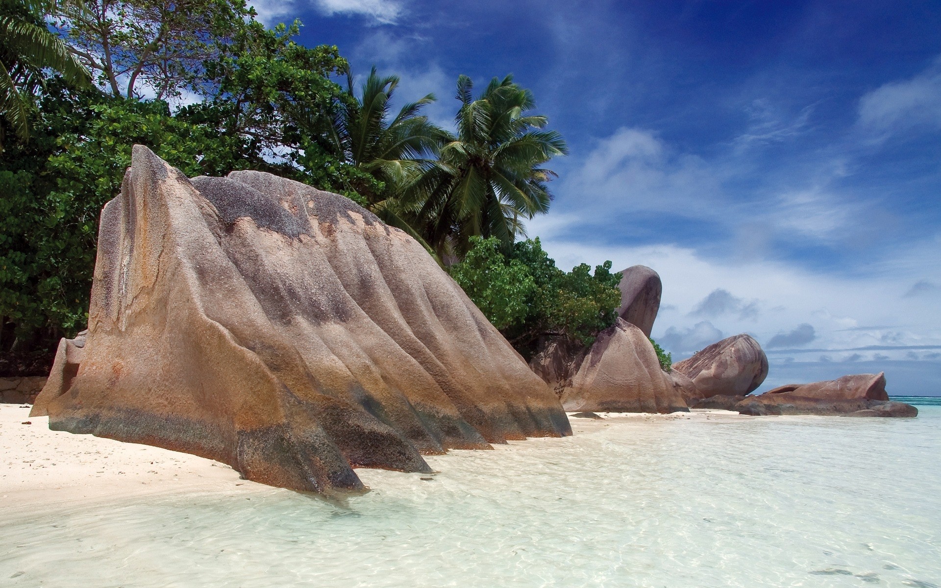 sommer strand sand wasser tropisch reisen meer ozean insel natur entspannung meer urlaub exotisch himmel idylle sonne türkis im freien