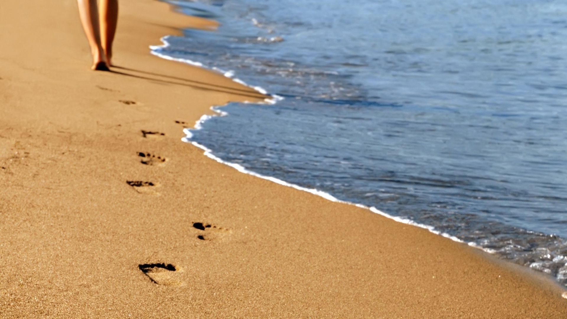 meer und ozean strand sand meer wasser meer ozean reisen küste urlaub sommer brandung spur welle küste urlaub gutes wetter natur