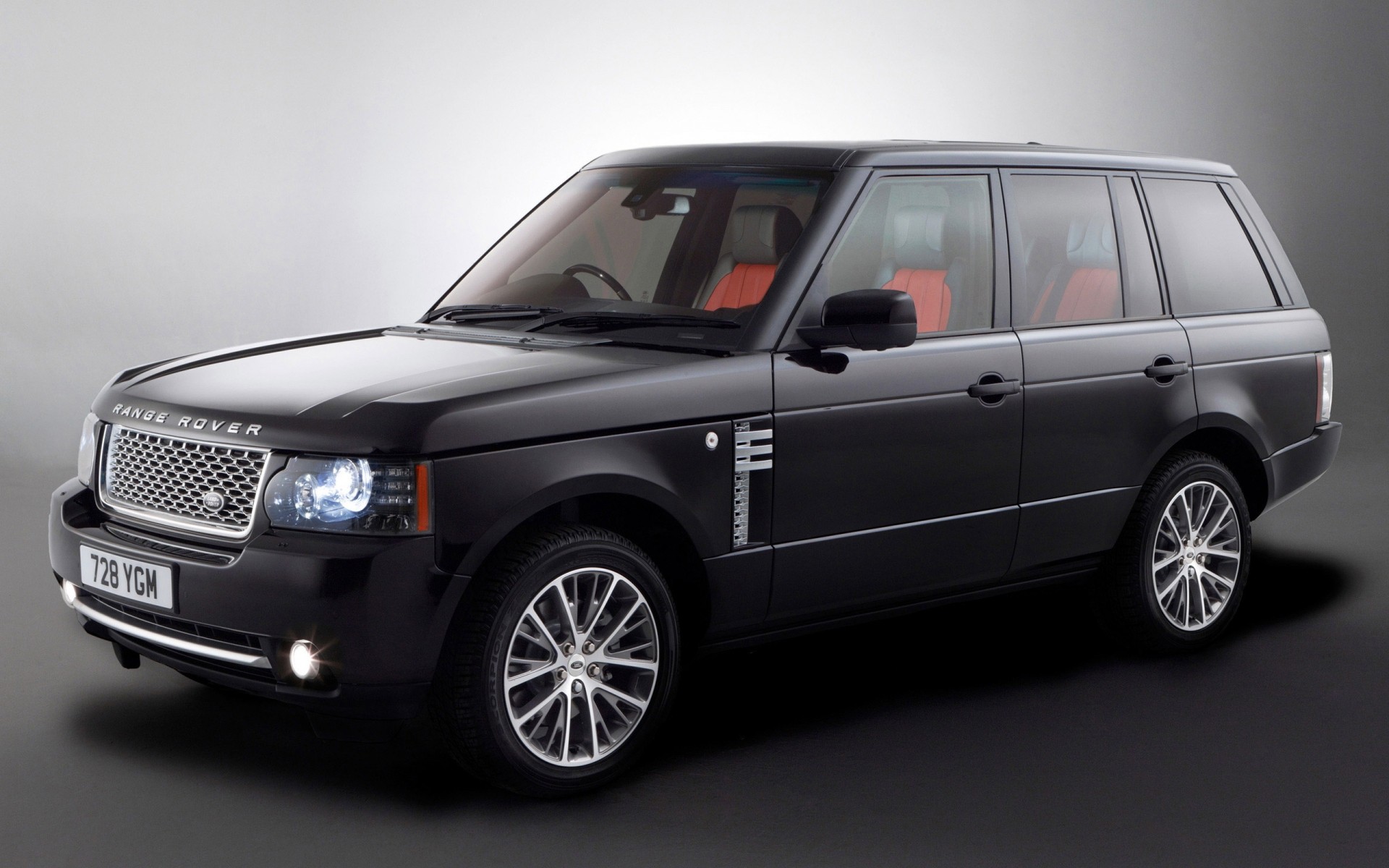 range rover araba araba otomotiv tekerlekler ulaşım sistemi sedan mini etek hızlı