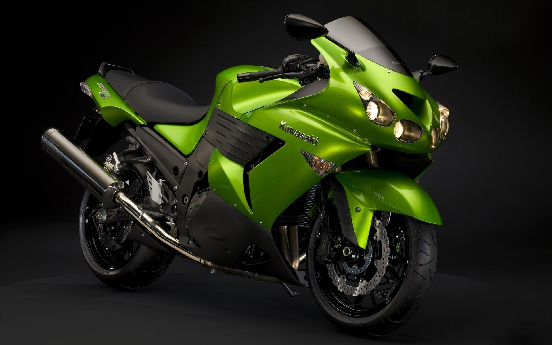 мотоцикл зелено-черный без смс