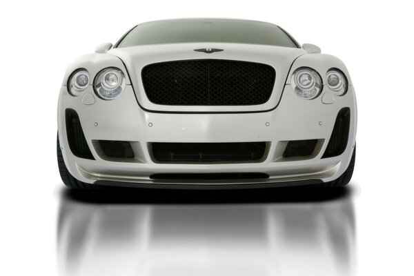 Weißer Bentley Continental GT Vorderansicht