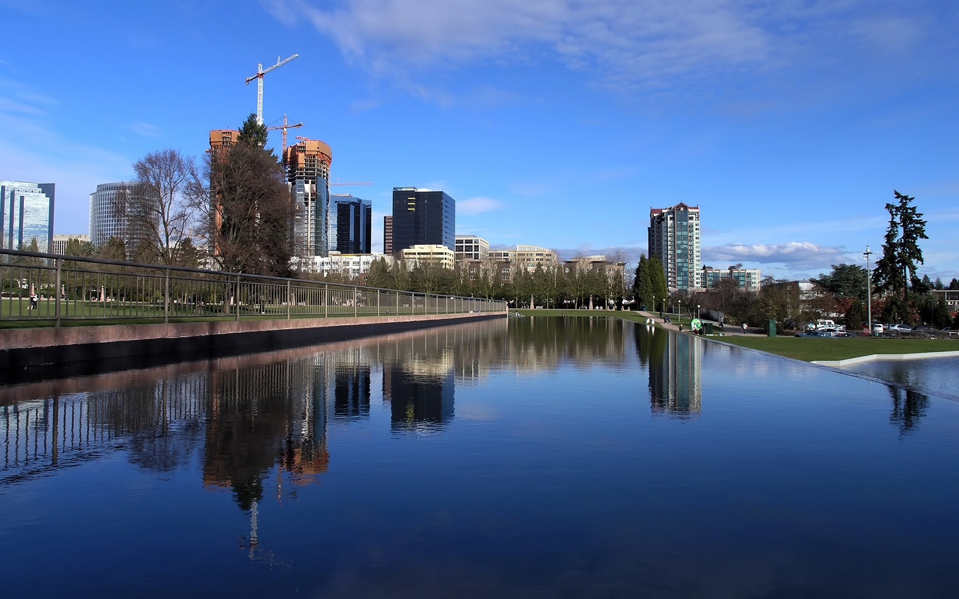 інші міста відображення архітектура води місто подорожі річка небо на відкритому повітрі будинок озеро будівель вулиці парк