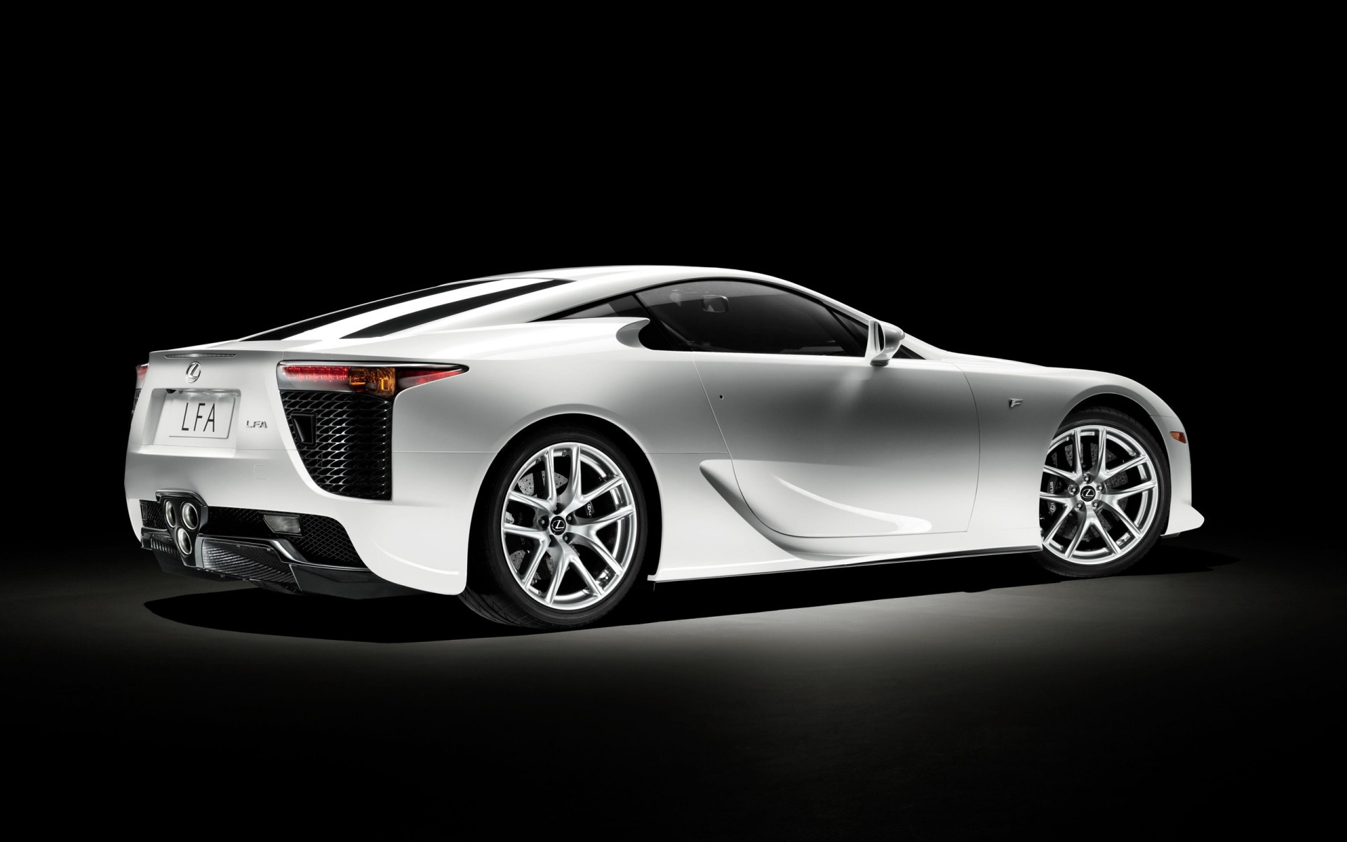 lexus auto auto automobil räder schnell coupé transportsystem rennen fahren limousine mittags lexus lfa