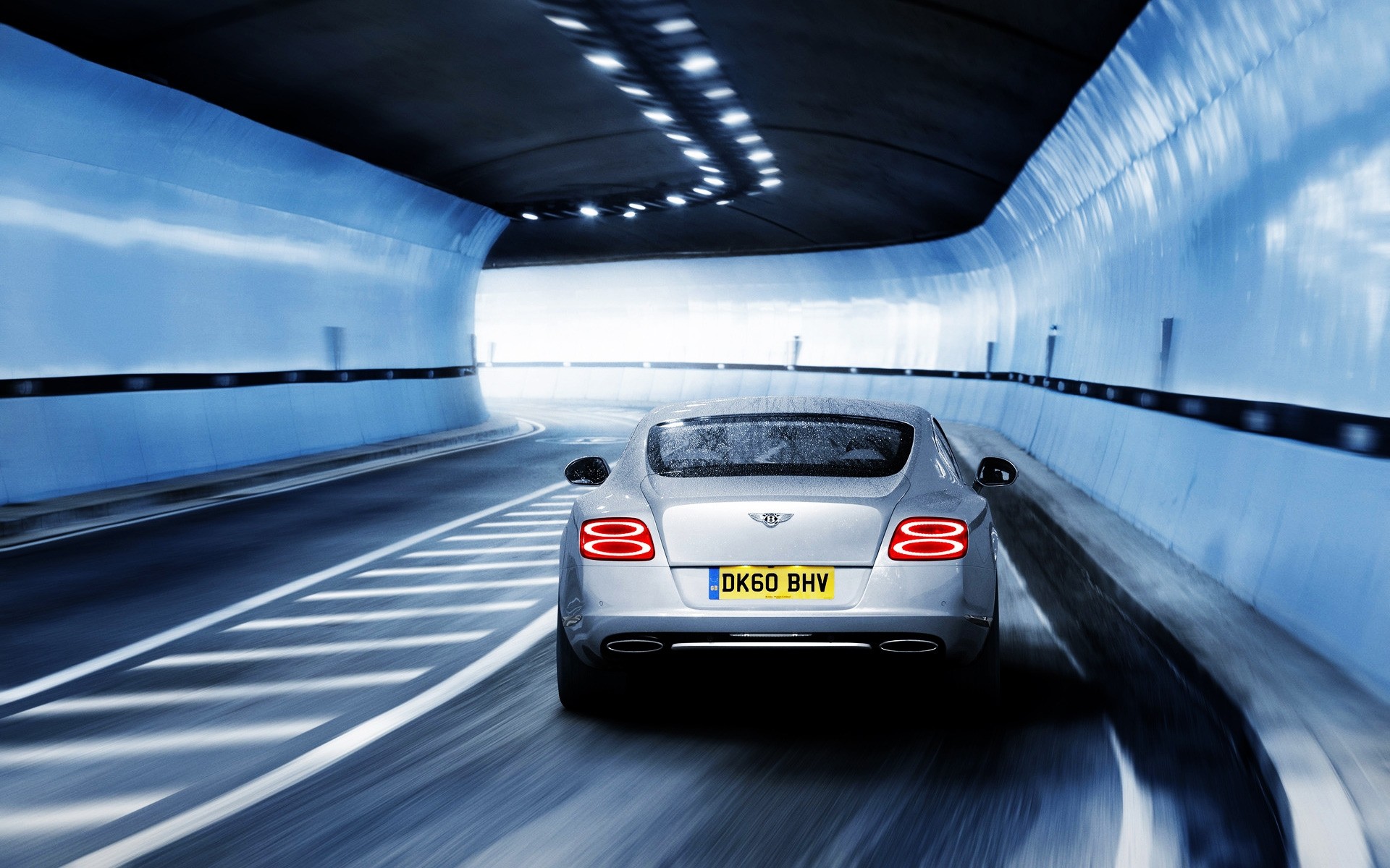 bentley auto transportsystem unschärfe schnell auto beeilen sie sich straße asphalt reisen verkehr stau tunnel geschwindigkeit autobahn straße bentley continental gt