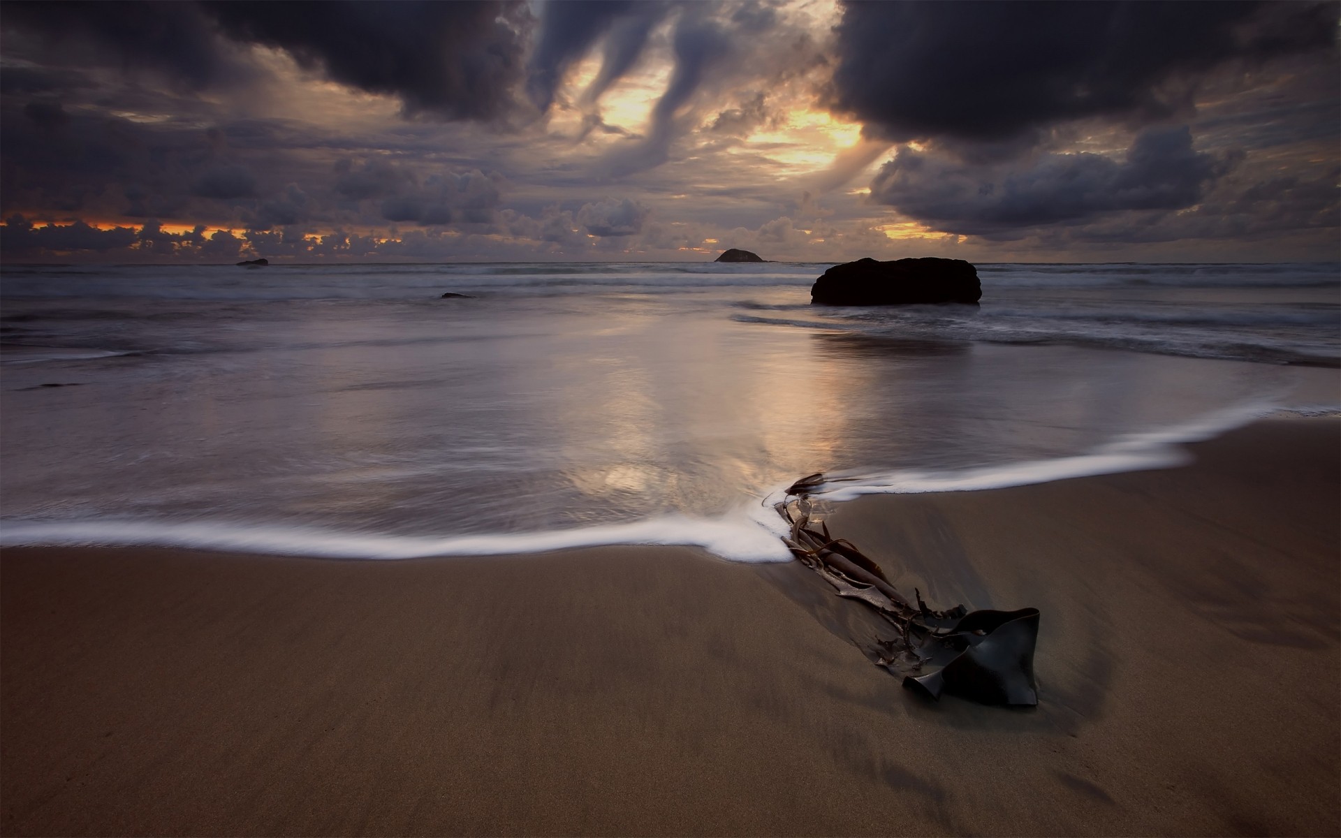 paisaje puesta de sol playa agua océano mar noche mar arena amanecer anochecer paisaje paisaje viajes sol tormenta surf cielo reflexión verano nubes