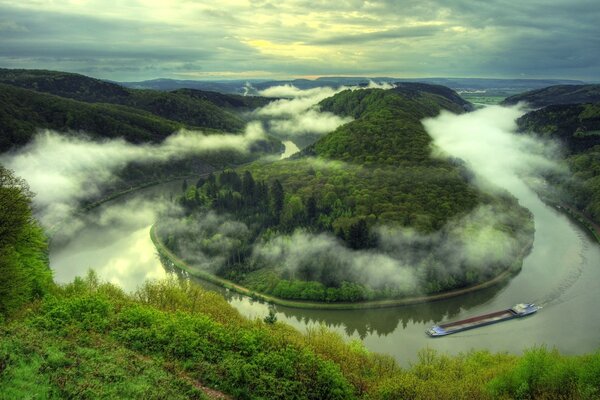 Paysage aquatique pendant le voyage