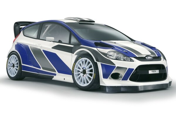 Voiture de course Ford fiesta pour les courses de rallye