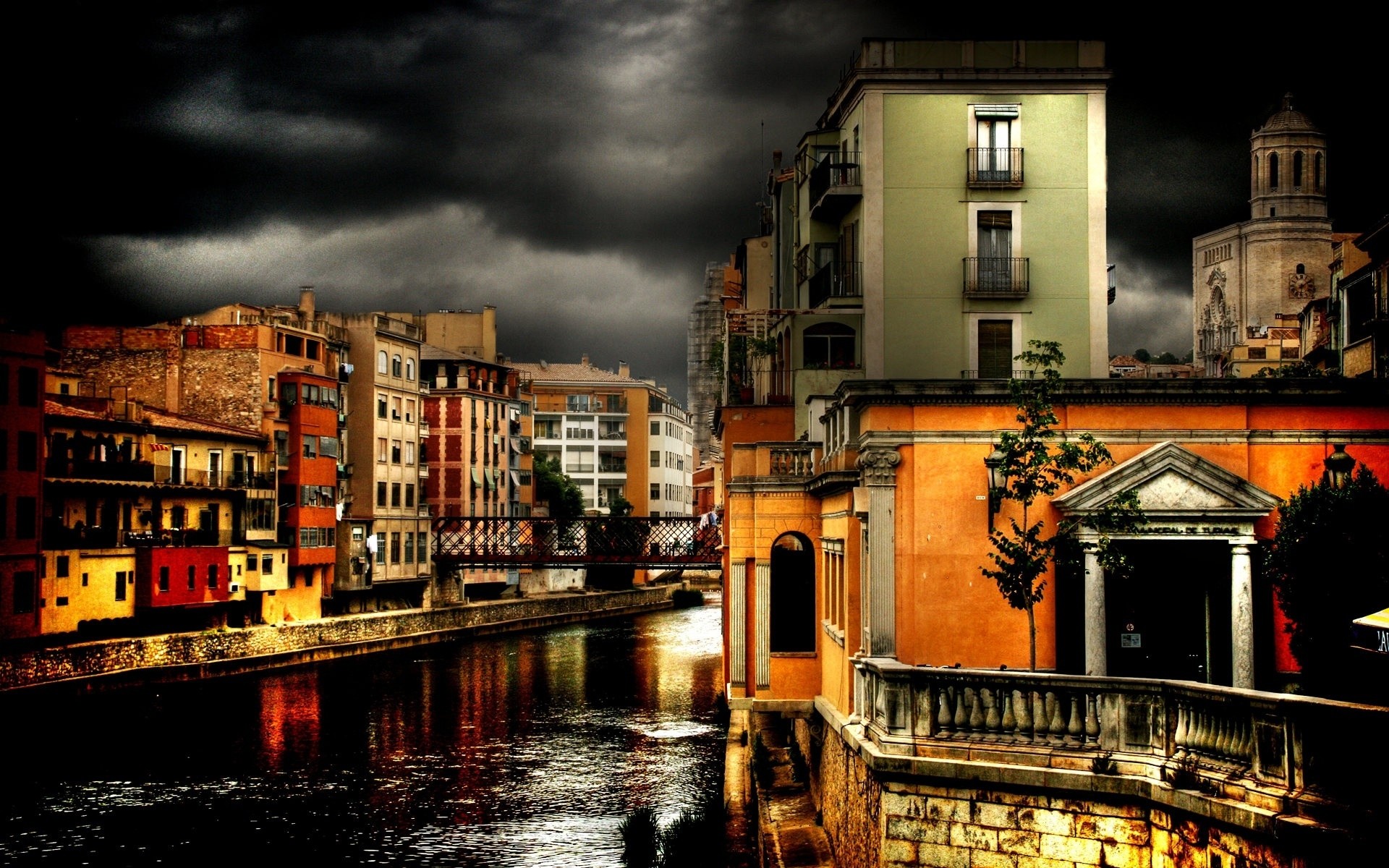 otras ciudades ciudad viajes arquitectura calle casa agua canal río urbano casa puente ciudad al aire libre reflexión iluminación crepúsculo noche turismo puesta de sol edificios noche