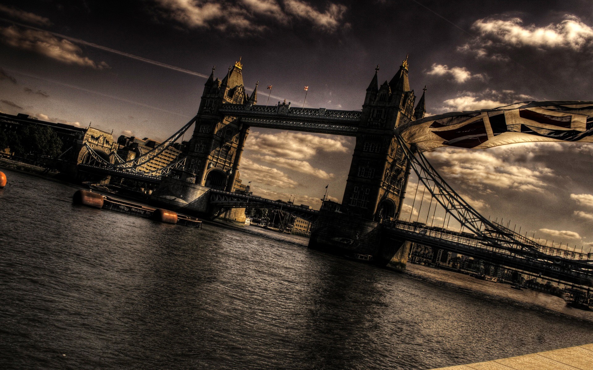 united kingdom bridge water river travel sunset city architecture sky transportation system dawn evening vehicle suspension bridge light reflection drawbridge dusk urban england holiday