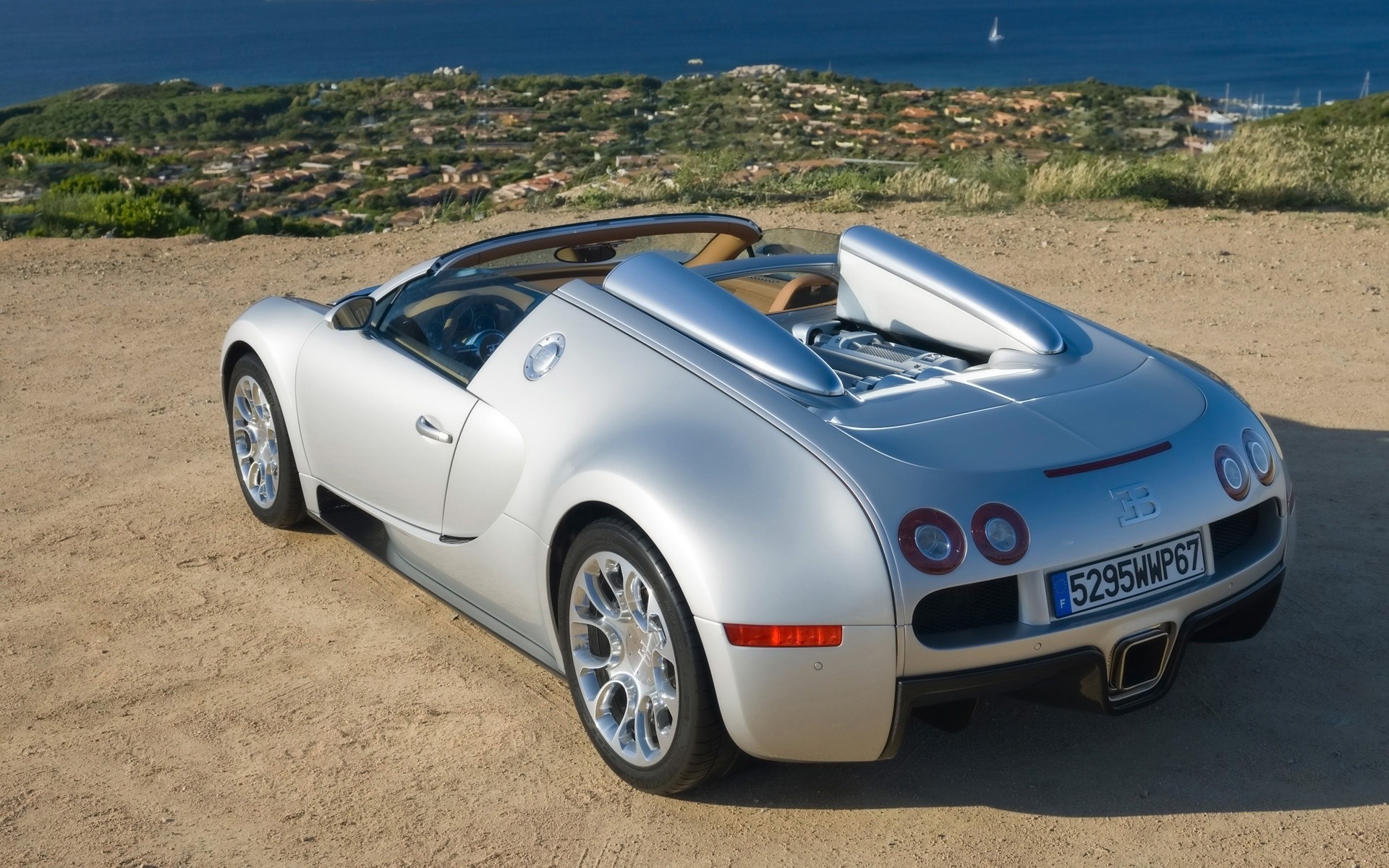 bugatti auto auto transportsystem beeilen sie sich rennen fahren schnell räder bugatti veyron bugatti veyron cabrio