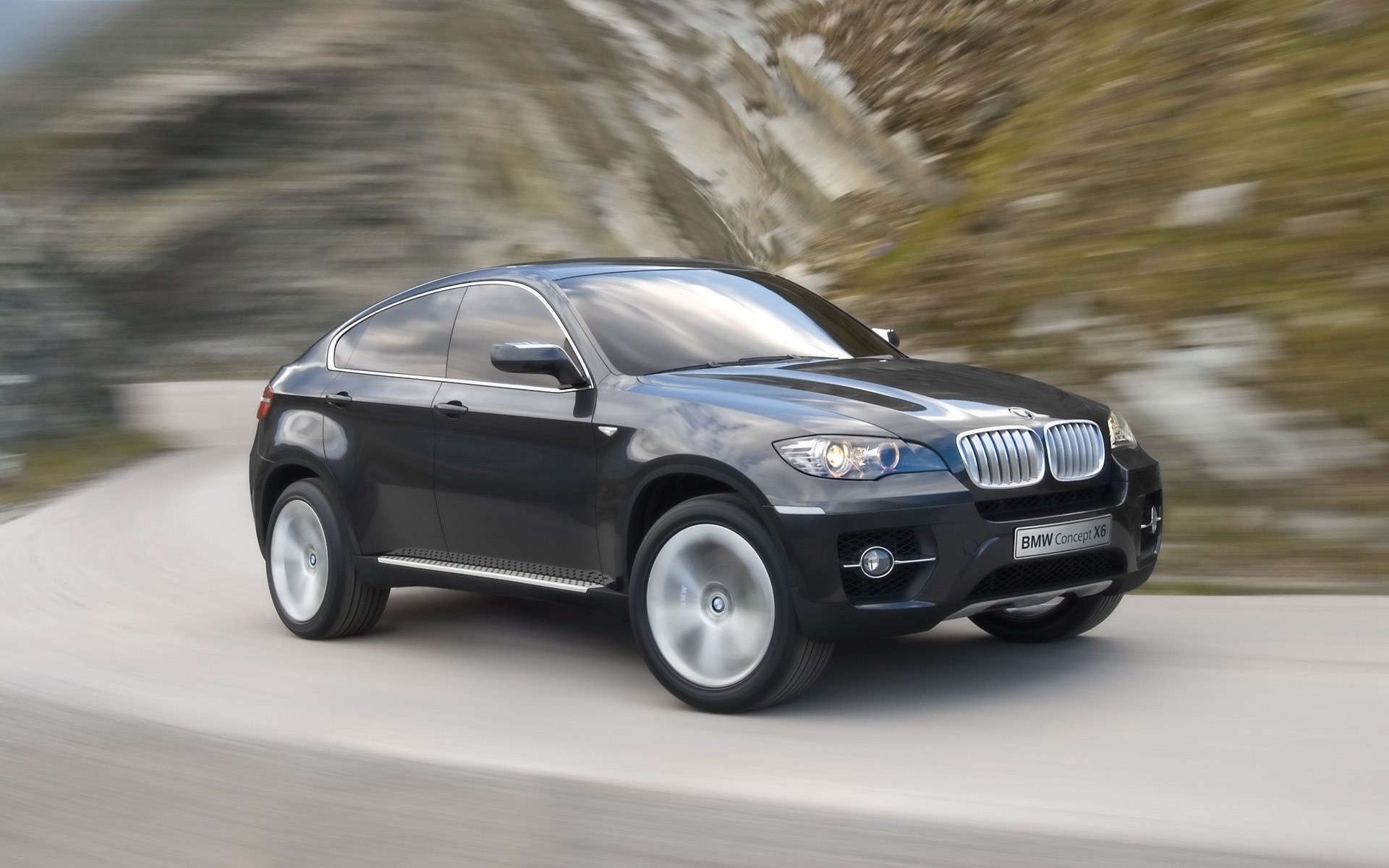 bmw araba araba acele et asfalt kaldırım hızlı öğlen siyah otomotiv aksiyon ulaşım sistemi tekerlekler sürücü yol yarış coupe bulanıklık bmw x6