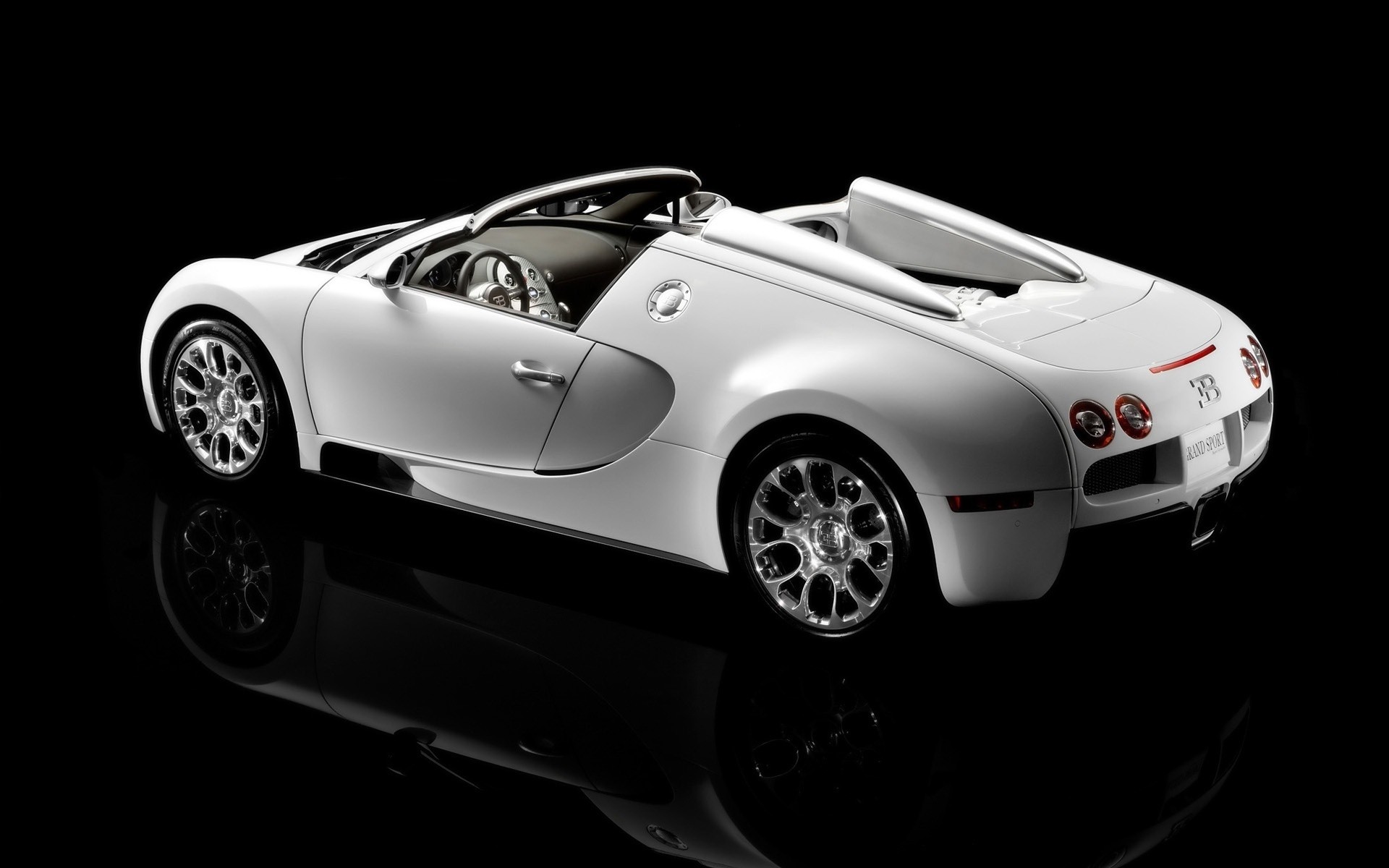 bugatti auto auto automobil räder transportsystem antrieb klassisch schnell chrom coupé limousine mittags cabrio bugatti veyron bugatti veyron weiß