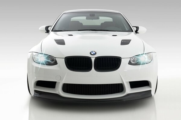 Vorsteiner gts3 BMW M3 передней 2009 года