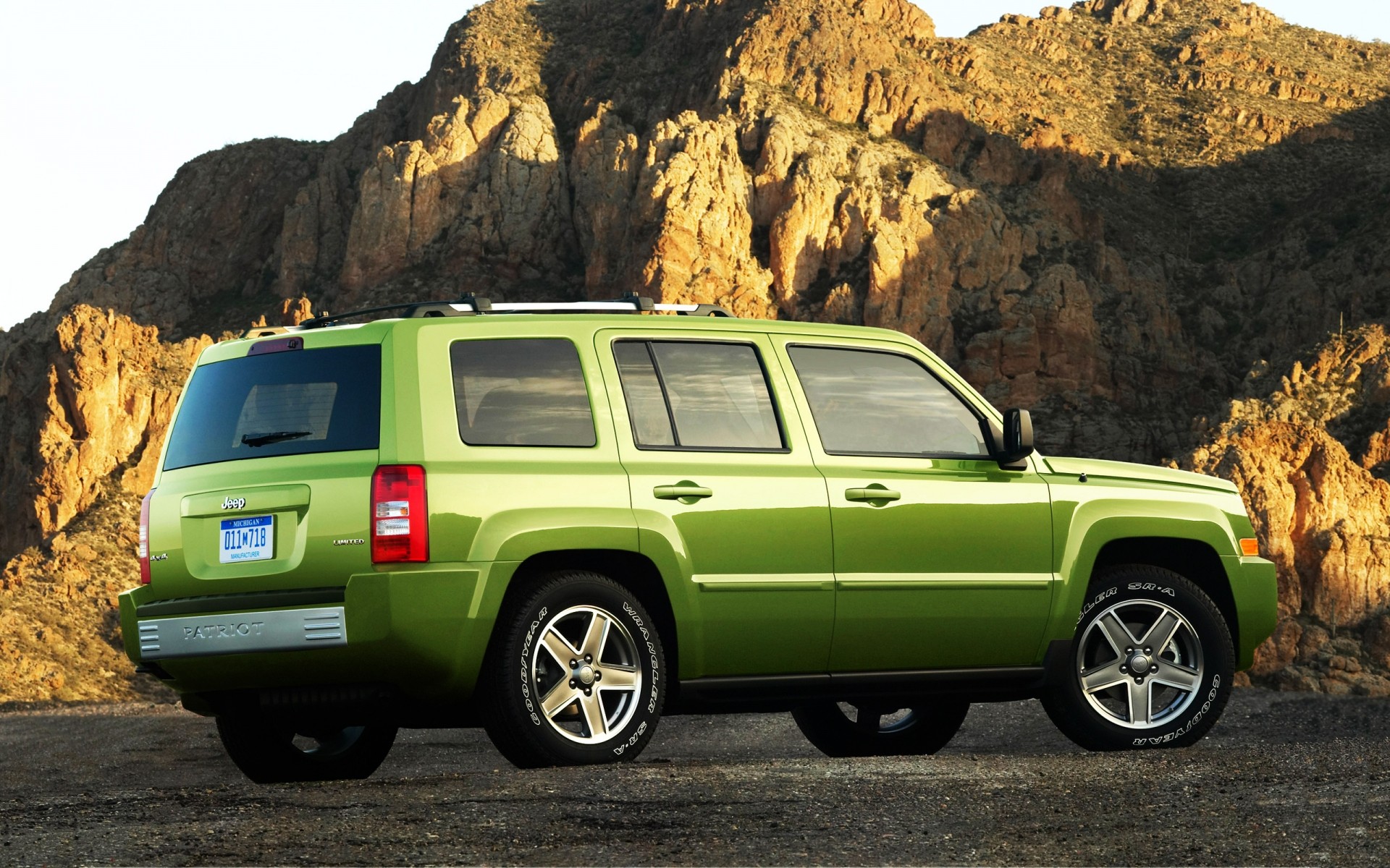 jeep voiture véhicule système de transport voyage paysage à l extérieur route jeep patriot