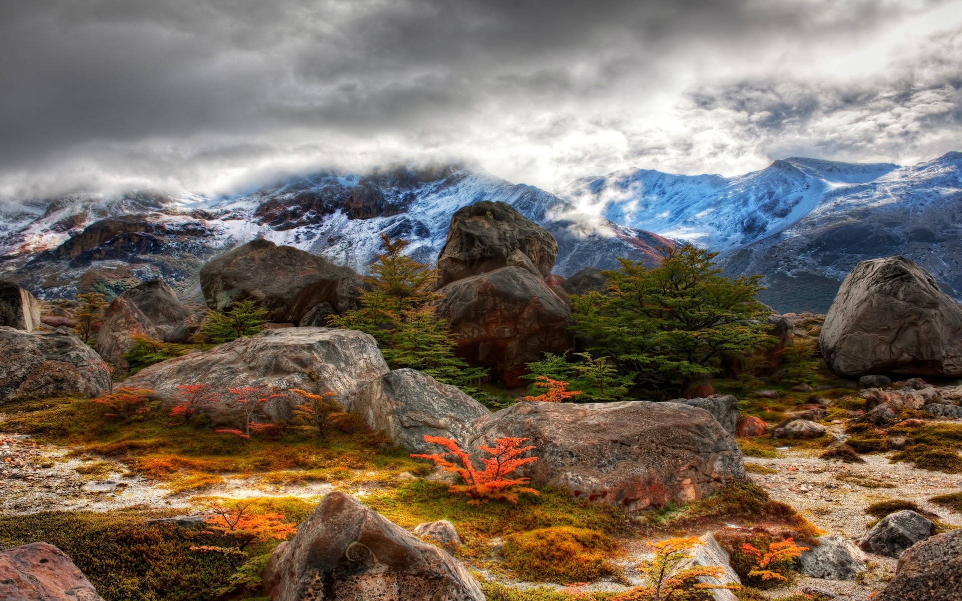 paysage paysage eau rock voyage nature montagnes ciel coucher de soleil à l extérieur neige scénique aube drch pierres plantes arbres