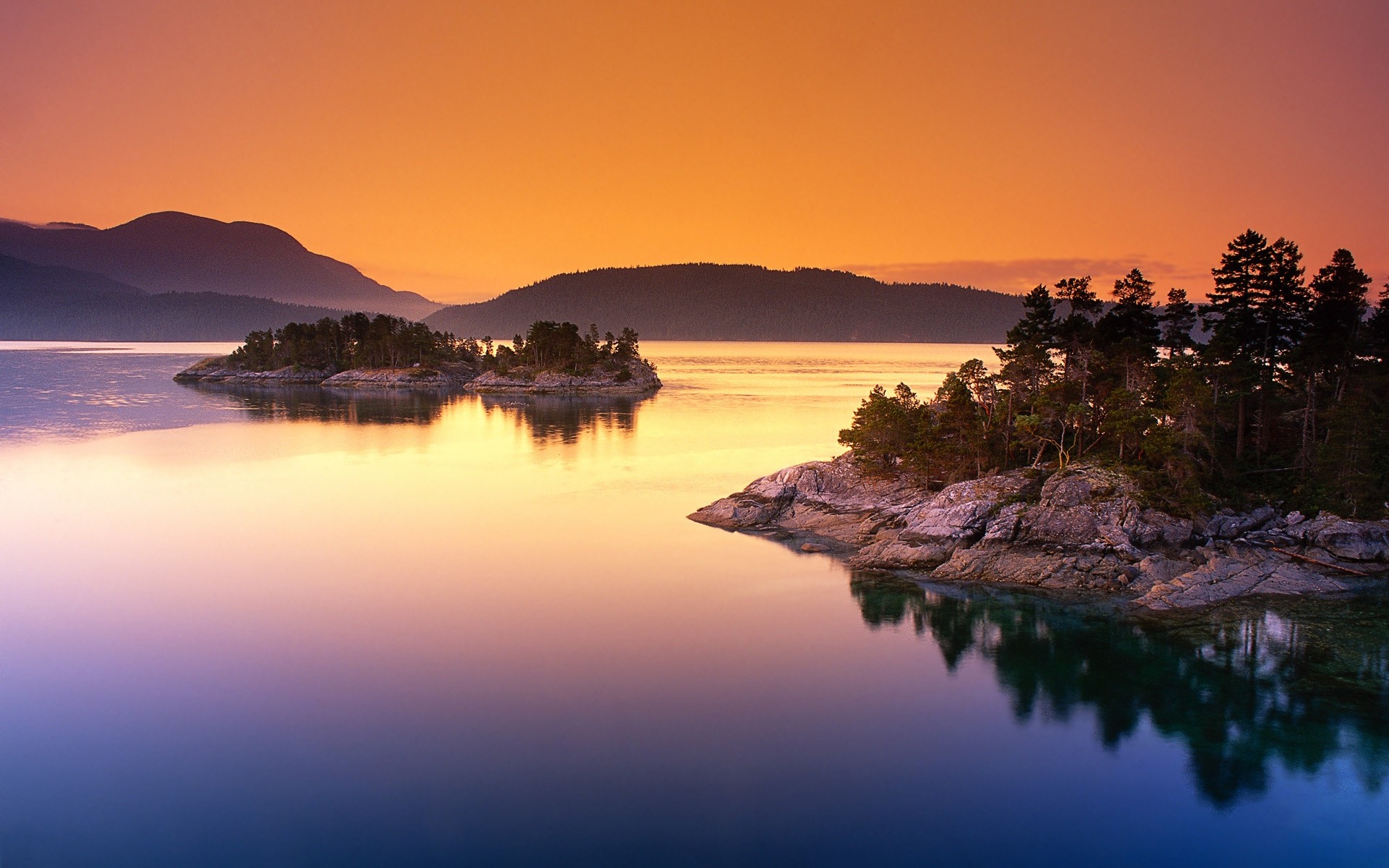 paisaje puesta de sol agua amanecer noche crepúsculo reflexión lago cielo sol viajes paisaje al aire libre naturaleza verano mar fondo