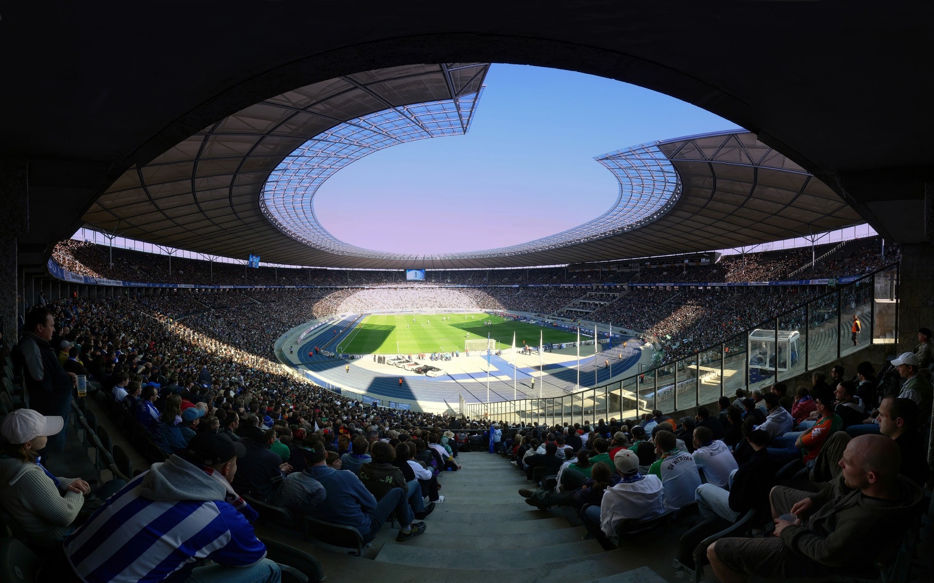 fútbol estadio fútbol competición aficionado a los deportes audiencia lugar multitud muchos espectador concierto banda atleta juego pelota rendimiento campeonato música deporte