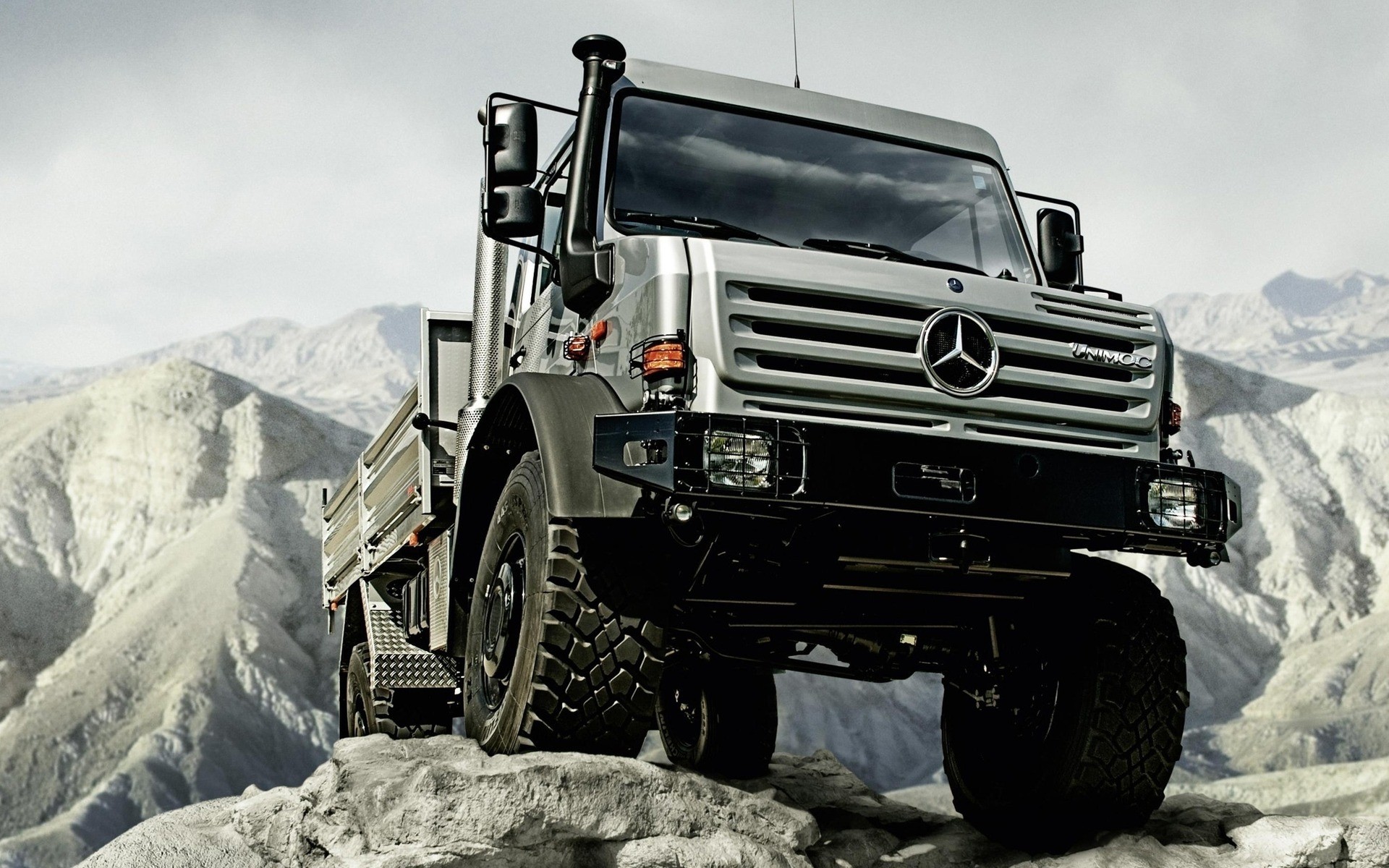 mercedes-benz vehicle transportation system truck car drive wheel machine snow heavy mercedes benz truck