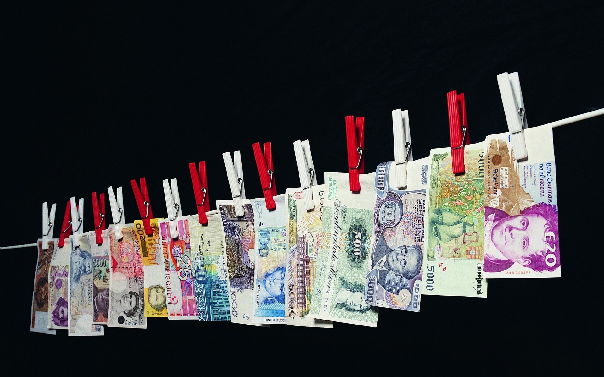 прищепка веревках бизнес деньги бумага финансы экономика примечание богатство колышек прачечная финансовые успех инвестиции экономия рабочего стола акции символ отмываются законопроекты