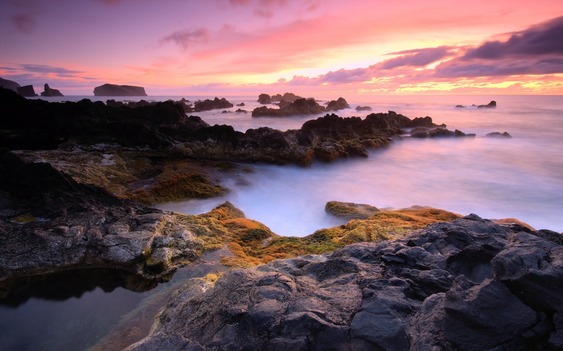 landscapes water sunset landscape sea dawn sky dusk seashore ocean evening travel beach seascape reflection nature rock sun clouds