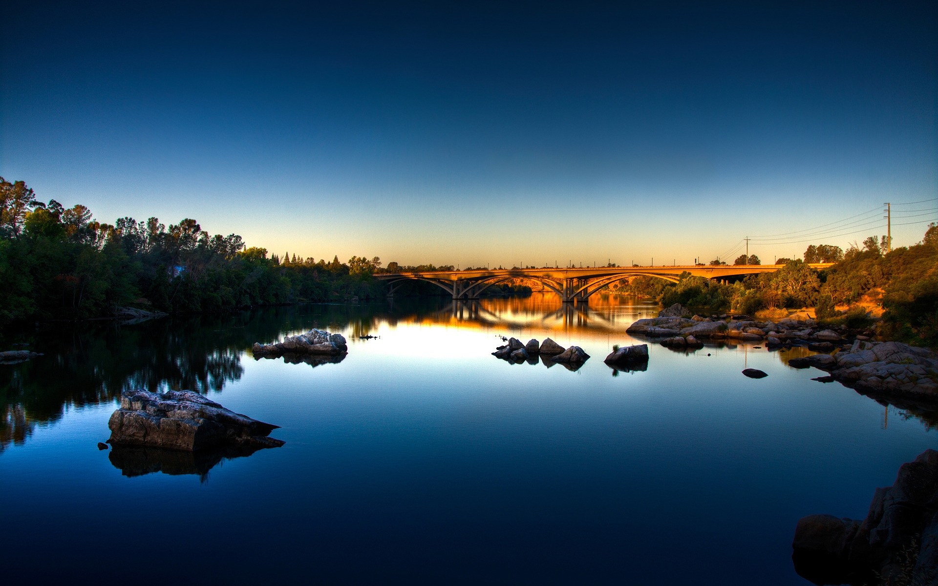 paysage eau réflexion aube coucher de soleil lac soir crépuscule à l extérieur ciel rivière paysage nature voyage lever du soleil pont matin