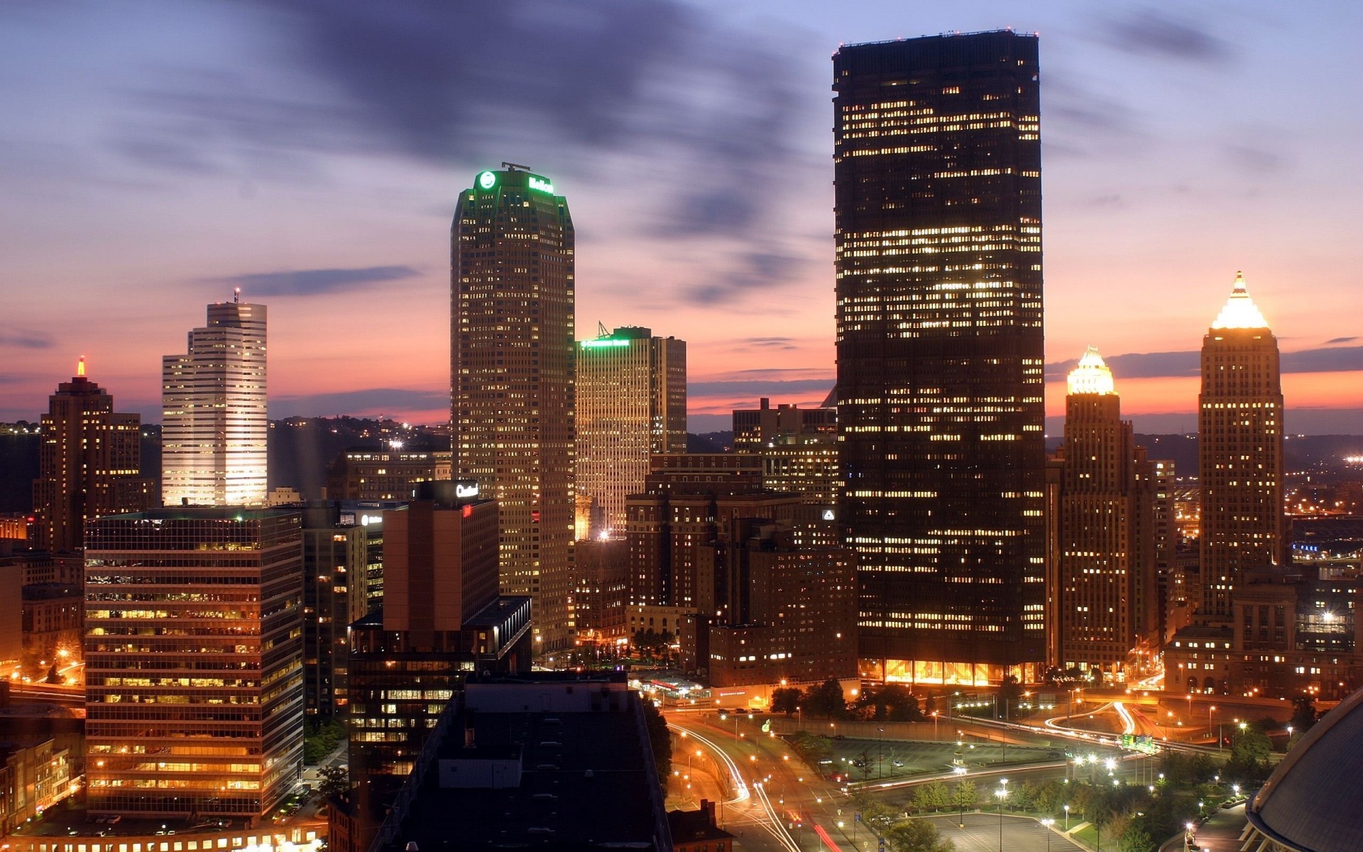 estados unidos centro de la ciudad arquitectura ciudad rascacielos crepúsculo ciudad skyline viajes tráfico hogar noche negocios puesta de sol alto cielo iluminación urbano torre finanzas noche