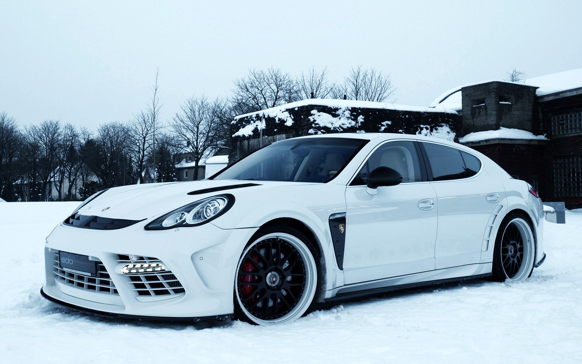 porsche voiture voiture roues système de transport disque rapide automobile neige hiver