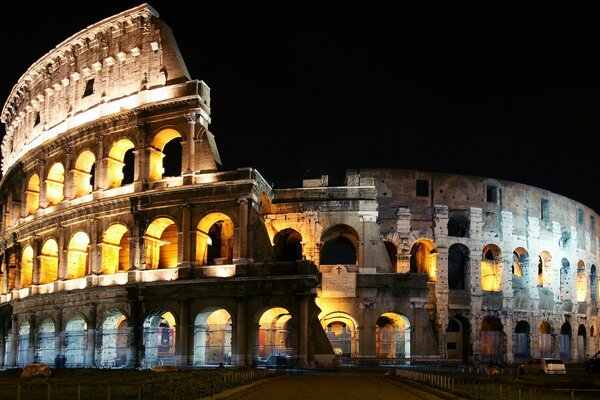 Arquitectura del antiguo Coliseo, Italia