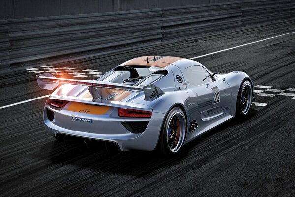 Porsche Racing Car en movimiento