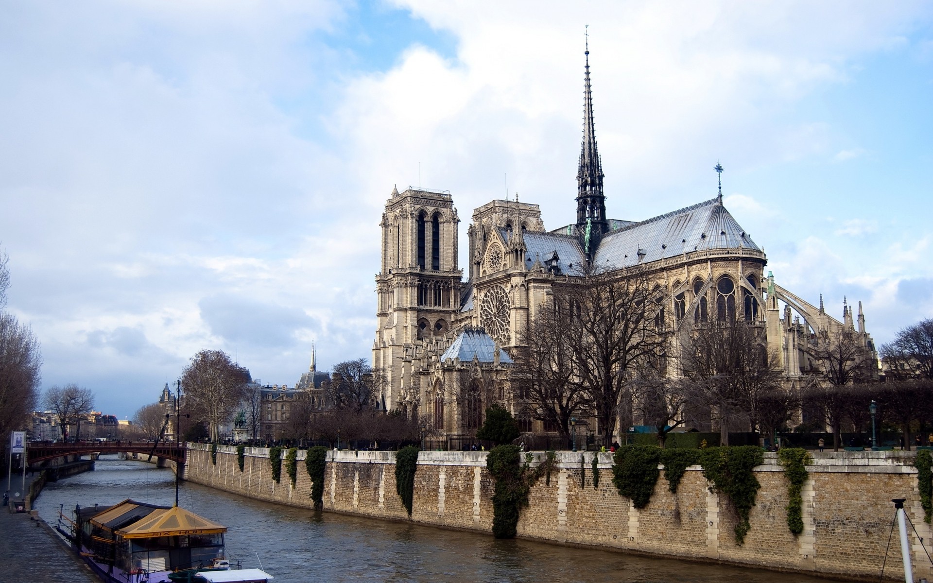 francja architektura rzeka podróże dom kościół miasto woda katedra most niebo religia na zewnątrz turystyka wieża stary światło dzienne punkt orientacyjny gotycki katolicki