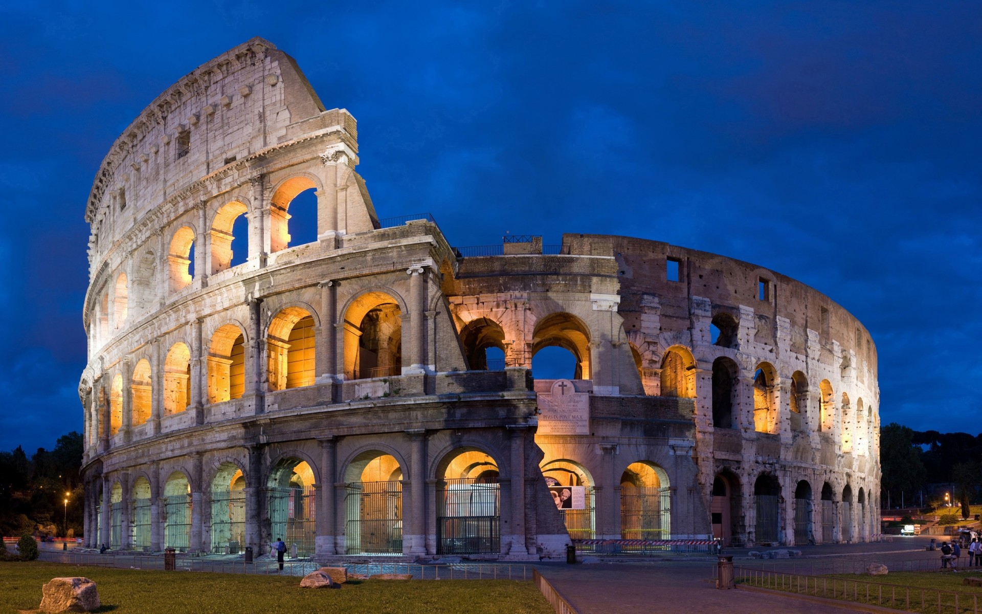 itália arquitetura coliseu anfiteatro estádio viajar antigo gladiador casa céu velho atração turística monumento arco turismo montagem ao ar livre ruína crepúsculo pedra gladiadores história