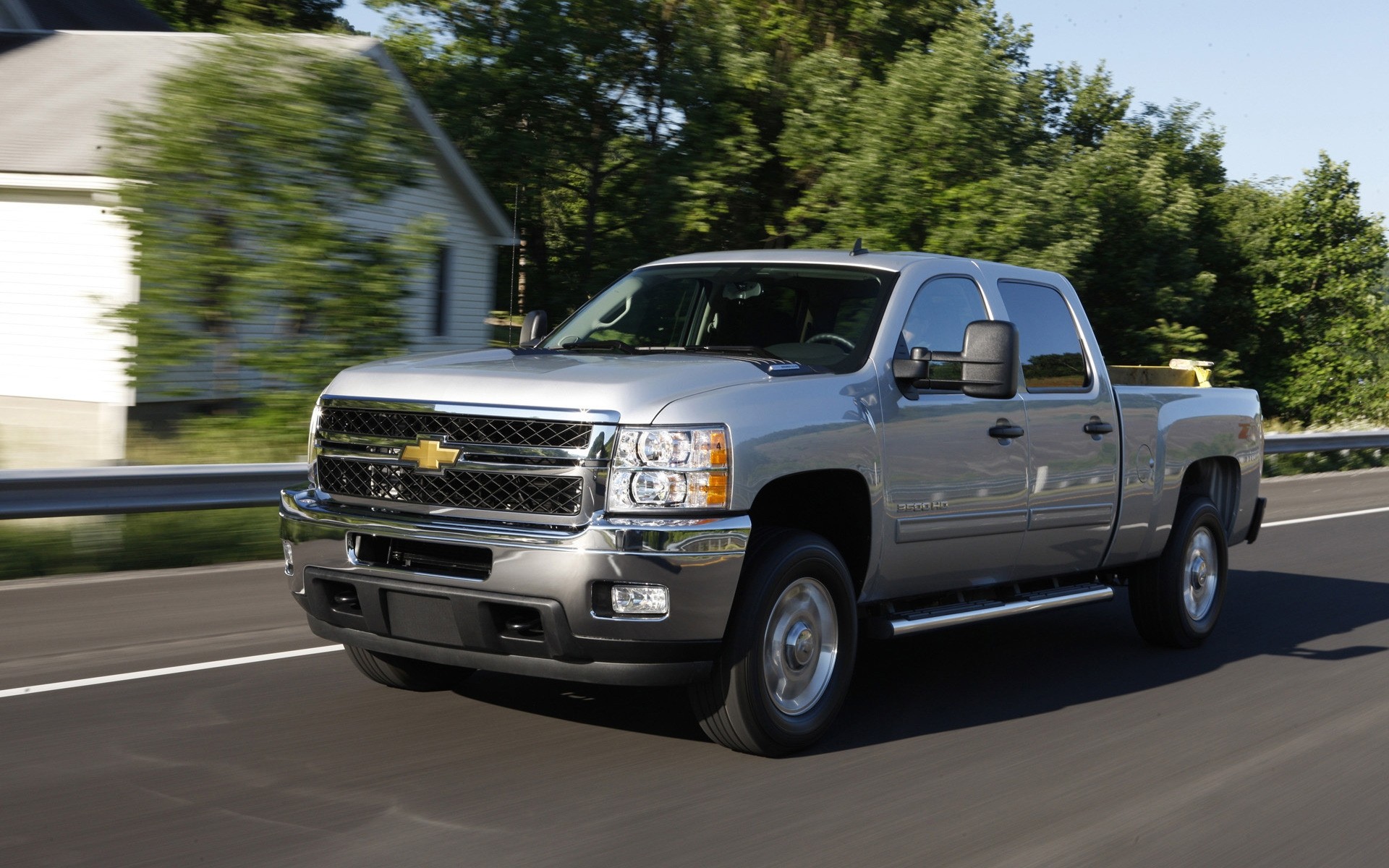 chevrolet samochód pojazd system transportu droga dysk asfalt szybko ciężarówka ruch rajd akcja pospiesz się chevrolet silverado