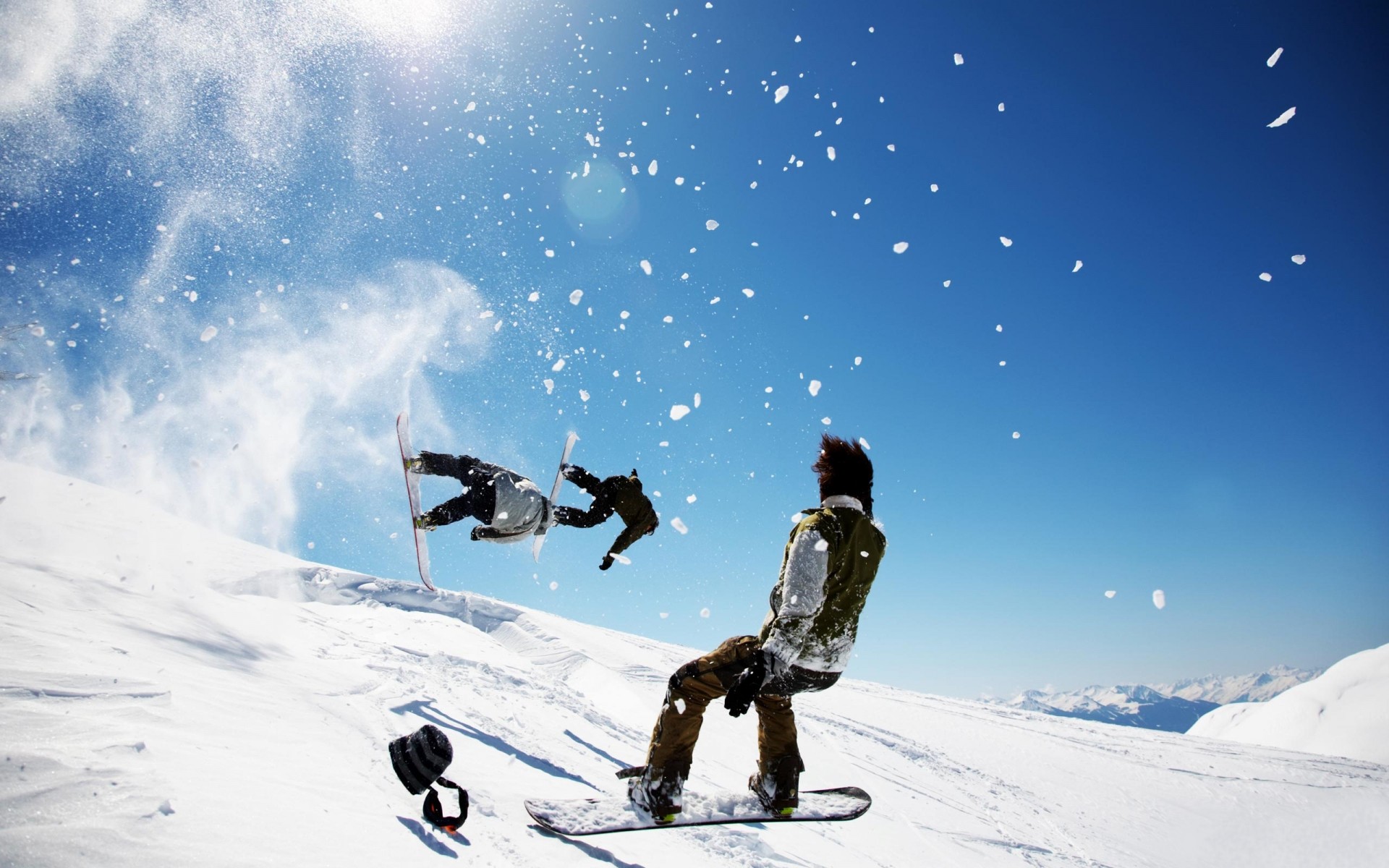 snowboard neige hiver skieuse station montagne station de ski froid loisirs action piste de ski glace sport ciel