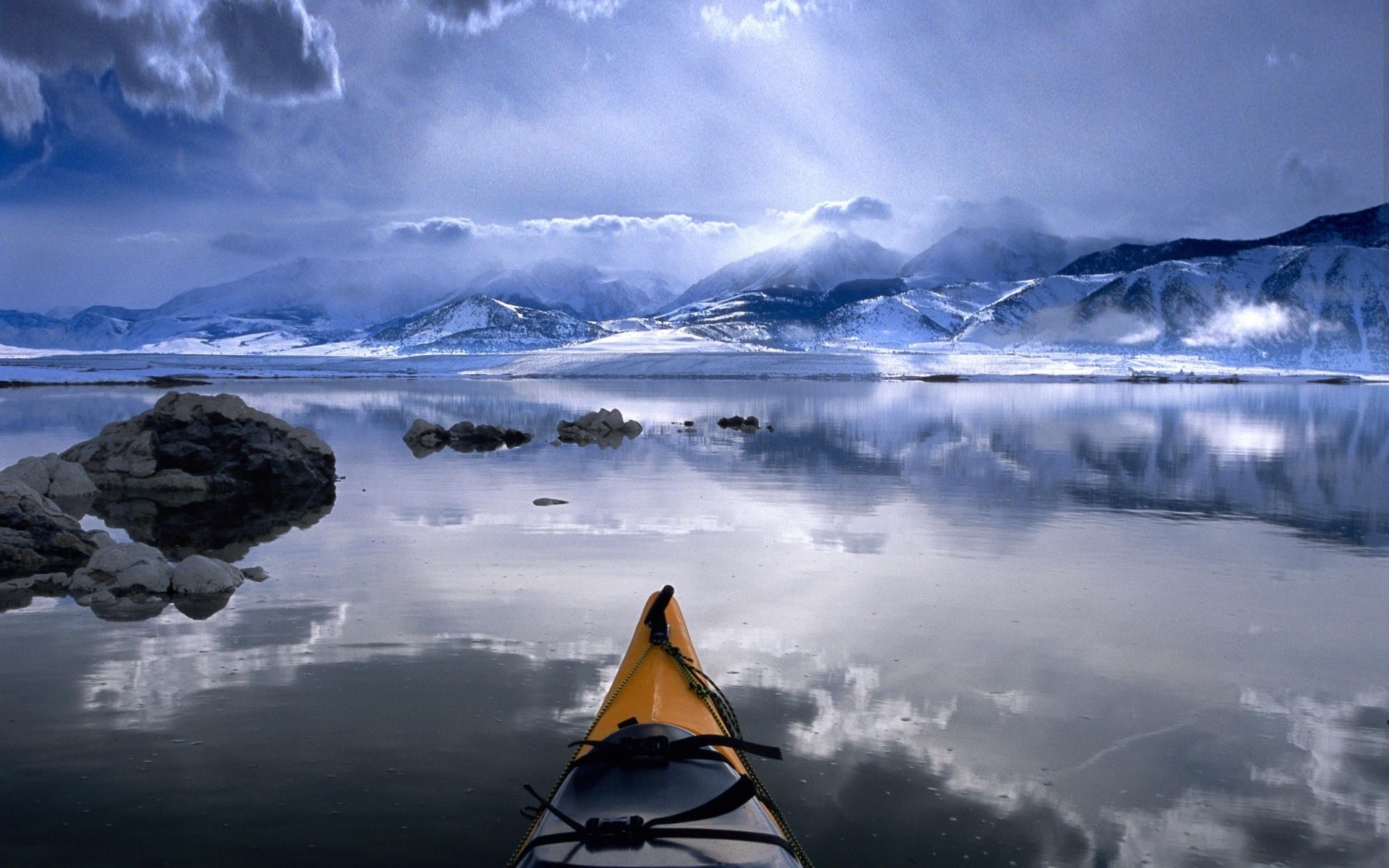 inverno neve água gelo céu natureza pôr do sol viajar frio ao ar livre amanhecer paisagem montanhas lago