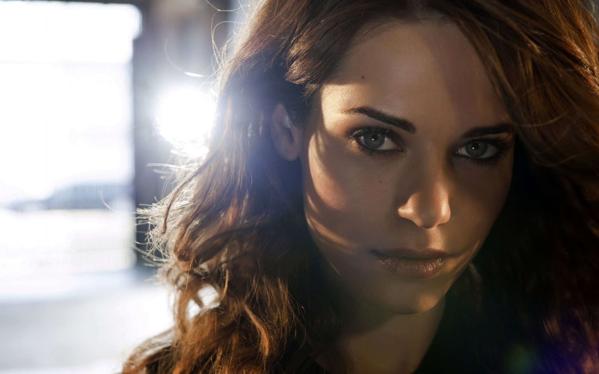 портрет женщина девушка модель мода взрослый лицо свет носить брюнетка никита линдси фонсека актриса знаменитости голливудские актрисы