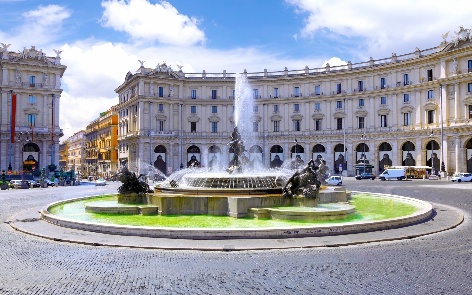 italien architektur brunnen haus reisen stadt sehenswürdigkeit tourismus städtisch himmel platz straße alt im freien spektakel außen historisch schloss denkmal kultur bild foto sonnig stadt