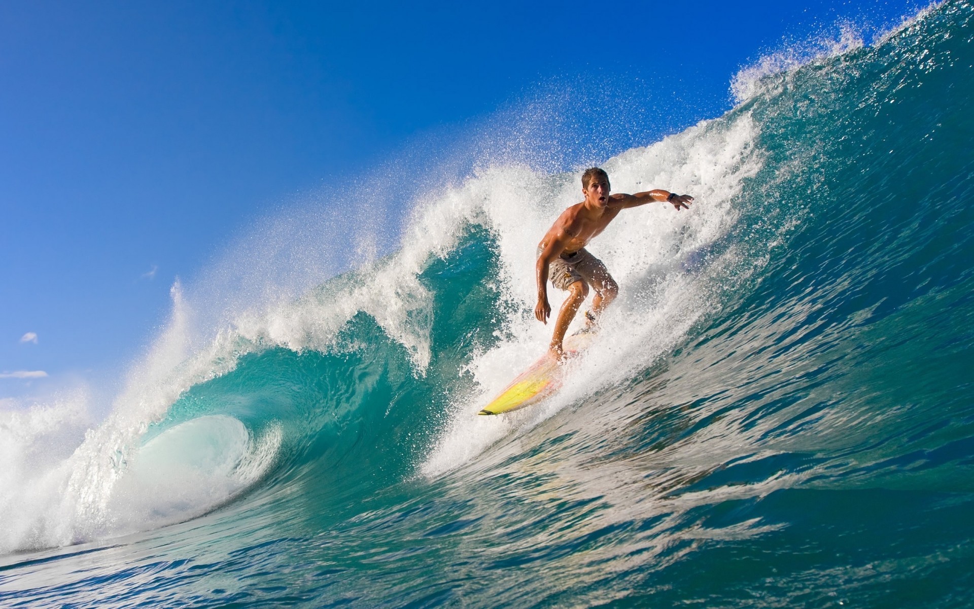 surf surf ação esportes aquáticos movimento água onda férias oceano pulverizador excitação respingo inchação mar diversão praia férias atleta