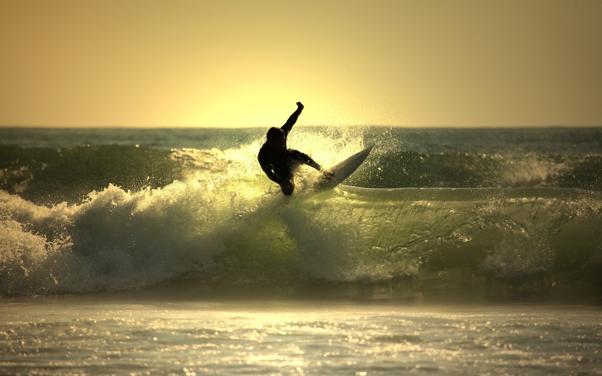 surfing woda zachód słońca plaża surf ocean morze świt słońce sylwetka akcja niebo zmierzch wieczór morza burza