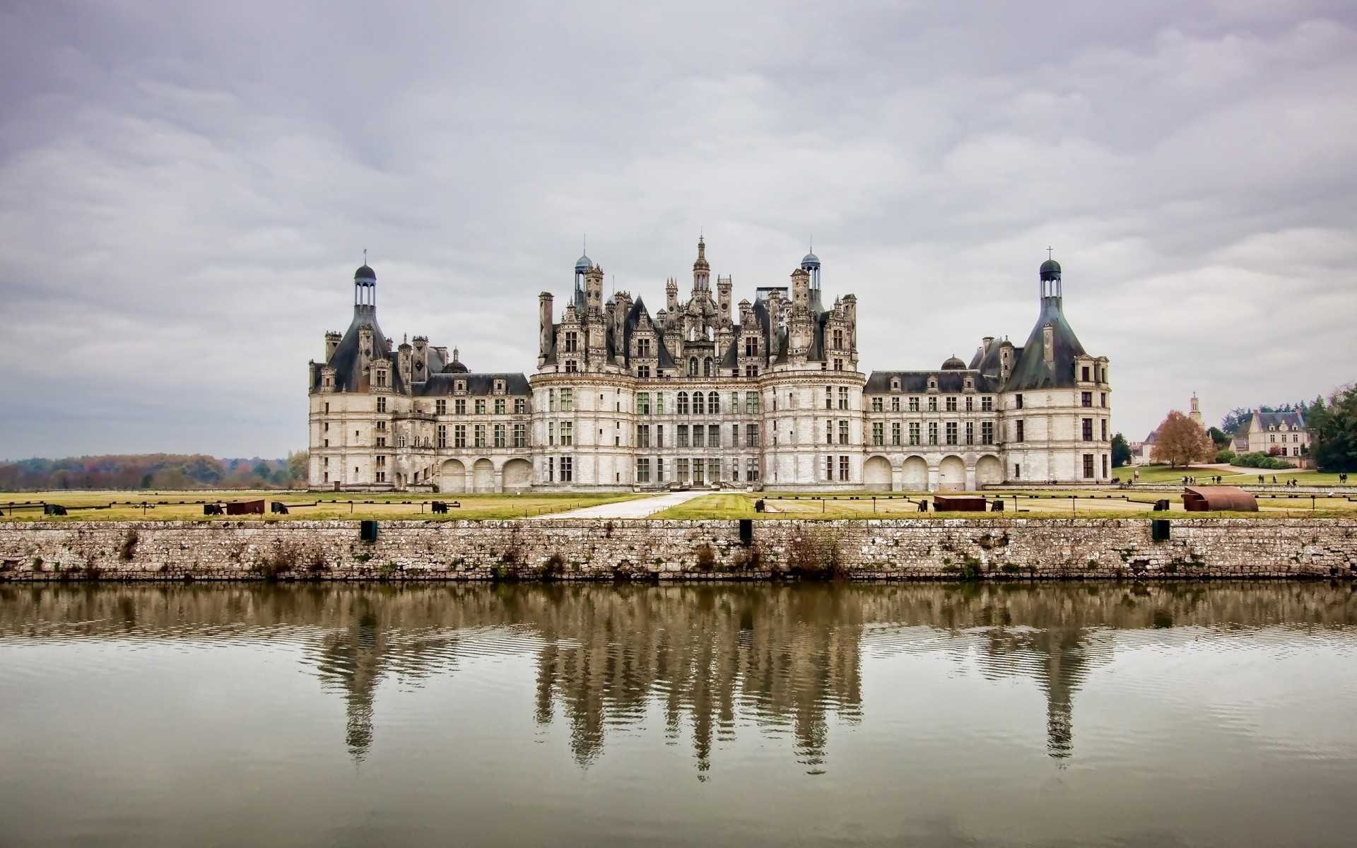 frankreich architektur schloss reisen haus fluss alt sehenswürdigkeit im freien wasser stadt himmel tourismus alte gotische reflexion haus château tageslicht