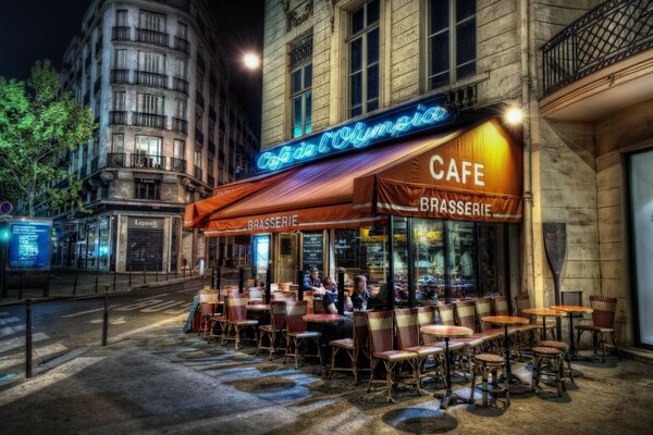 法国的夜间咖啡馆