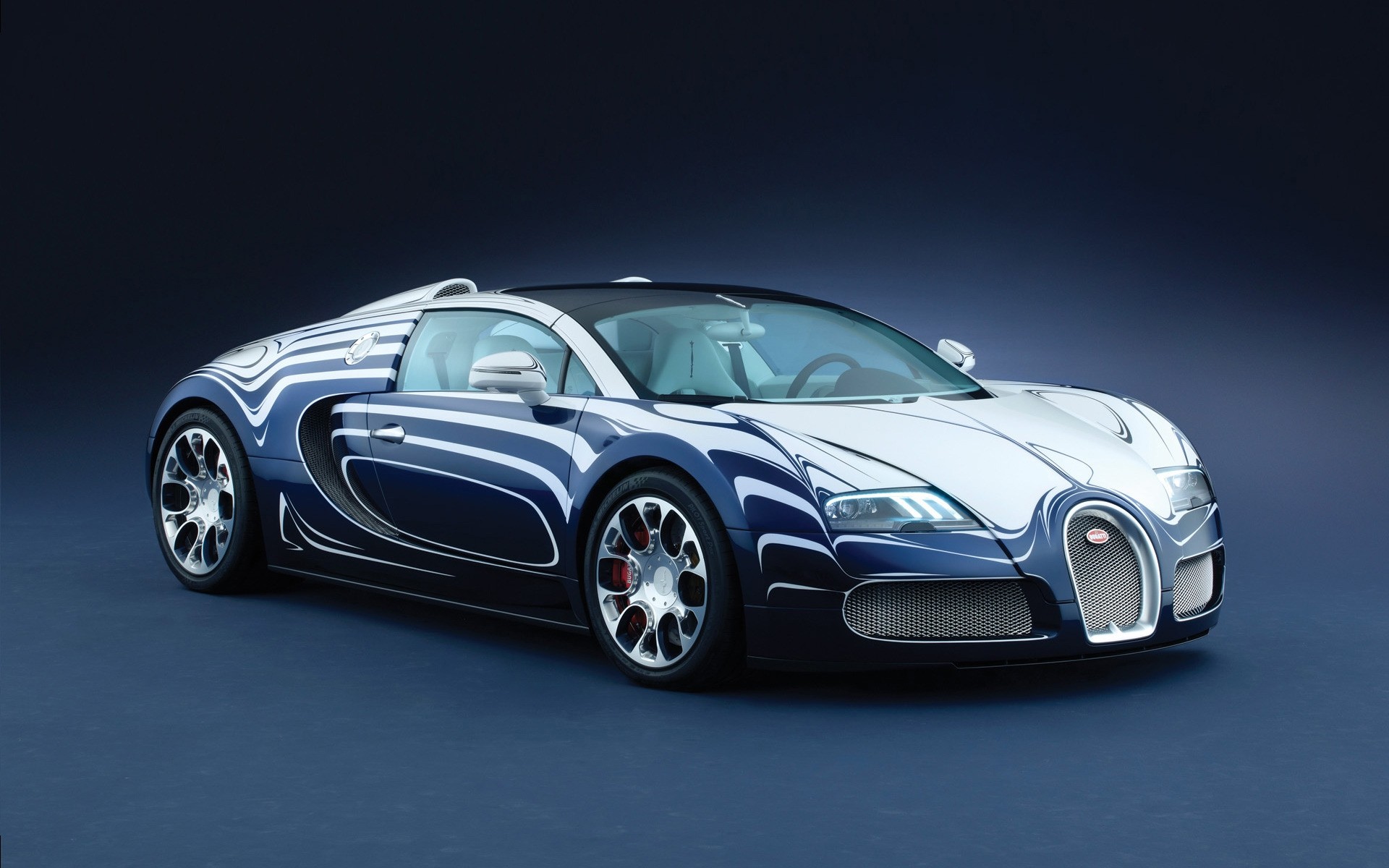 bugatti carro carro rodas automóvel cupê meio-dia sedan chernushka rápido drive sistema de transporte calçada pressa capô cromo bugatti veyron