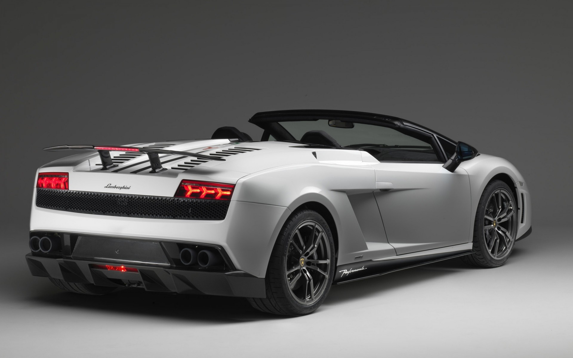 lamborghini araba araba tekerlekler otomotiv coupe ulaşım sistemi yarış hızlı sürücü aksiyon siyah öğlen acele et sedan prototip lamborghini gallardo