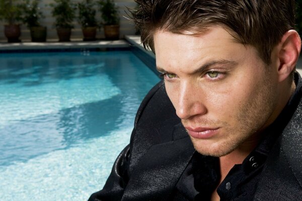 Foto di ritratto di Jensen Ackles