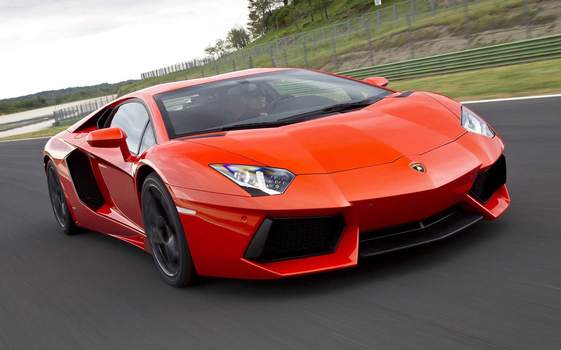 lamborghini voiture voiture roues rapide dépêchez-vous système de transport automobile lecteur course asphalte concurrence action noir coupé lamborghini aventador